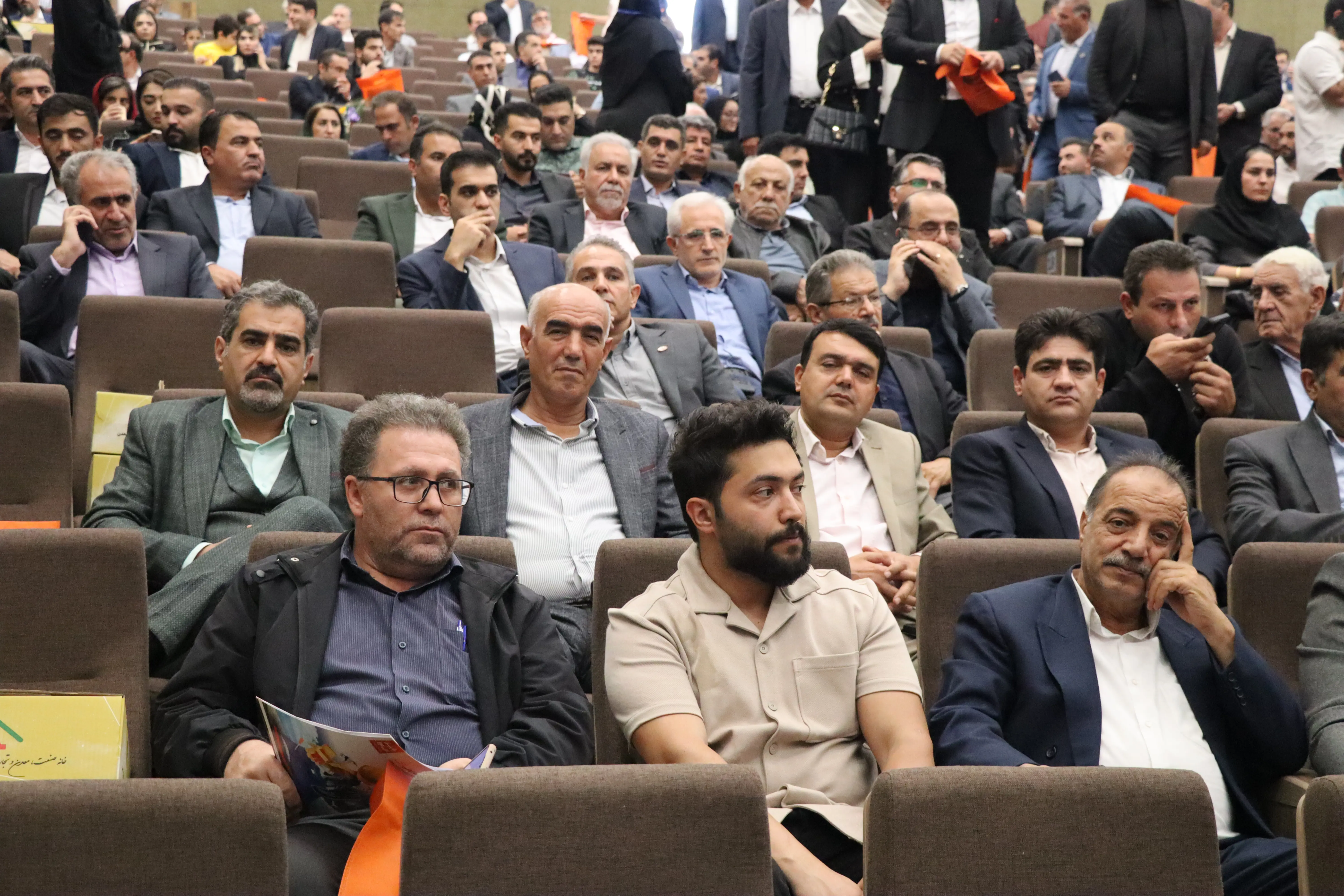 واحد نمونه استانی - سال 1403